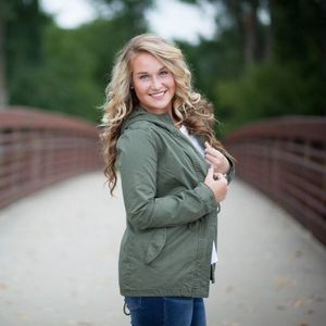 Meet your Posher, Brinkley